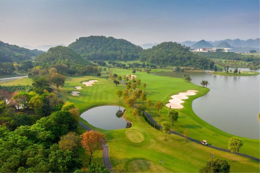 Best 10+ Things to Do & See in Hanoi for Golfers After a Day on the Course