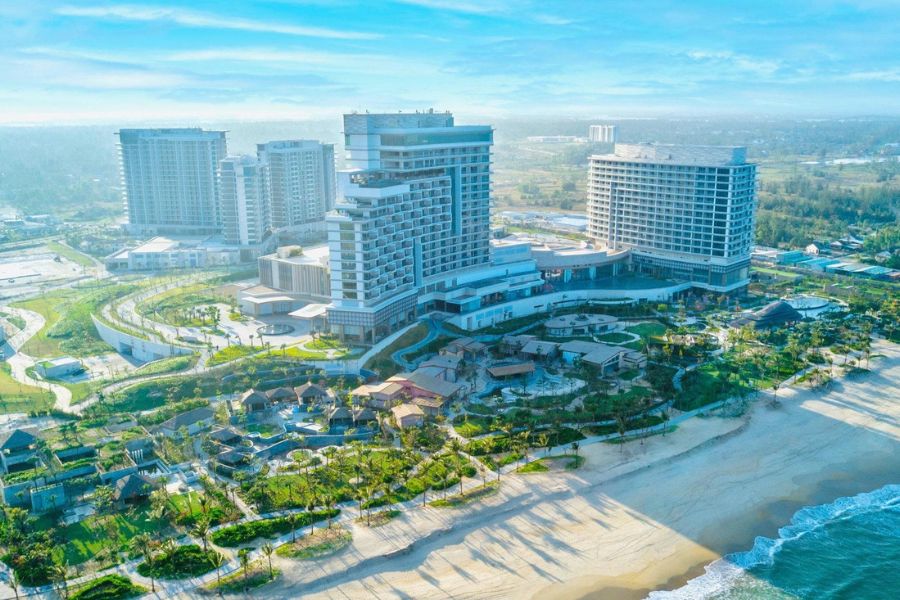 Combining Golf And Luxury Travel In Vietnam
