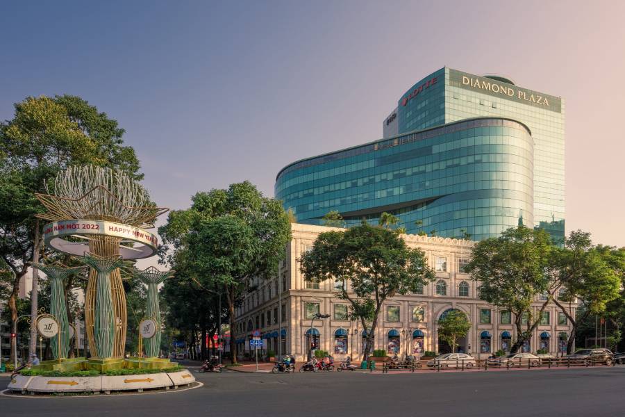 Diamond Plaza -Vietnam golf trips