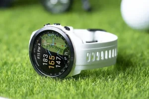 Garmin Approach S70 - best golfer watches 2026