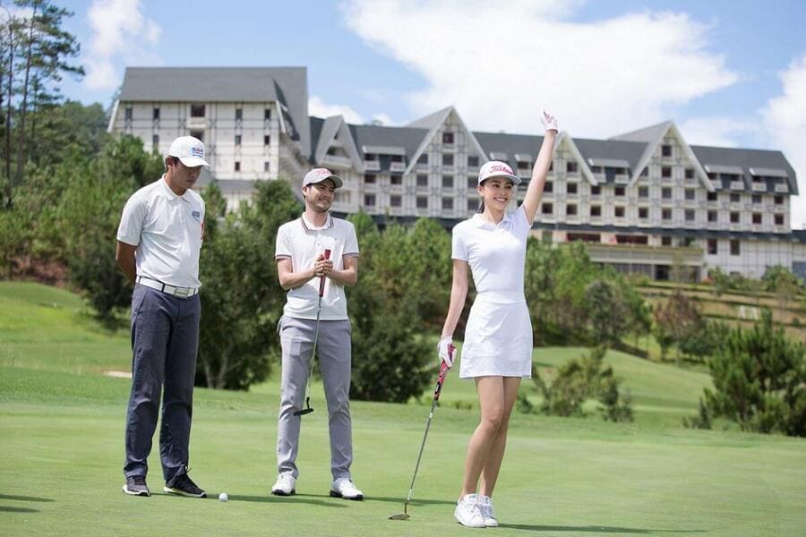 Hanoi Golf Travel Guide _ Best 10+ Places to Stay on a Golf Holiday in Hanoi