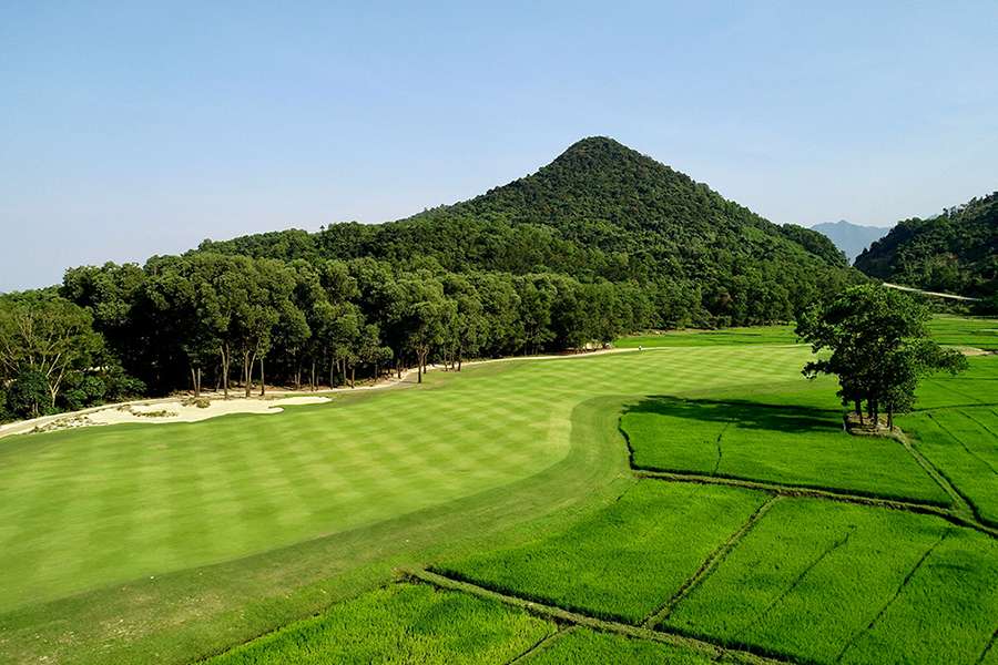 Laguna Lang Co Golf Club - Danang golf package