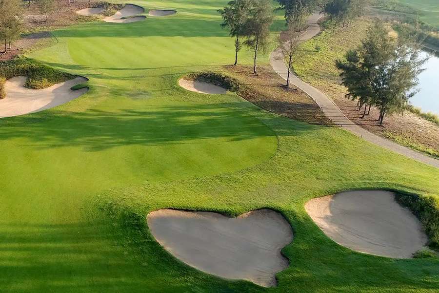 Montgomerie Links Danang -Vietnam golf packages