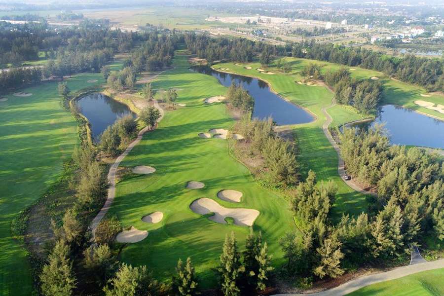 Montgomerie Links Golf Club - Danang golf package
