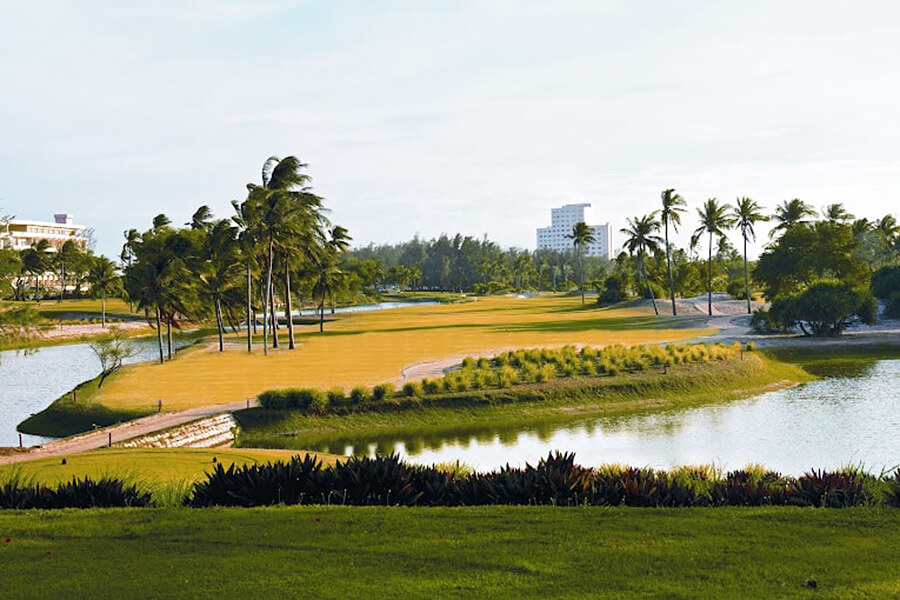 Ocean Dunes Golf Club - Vietnam luxury golf tours