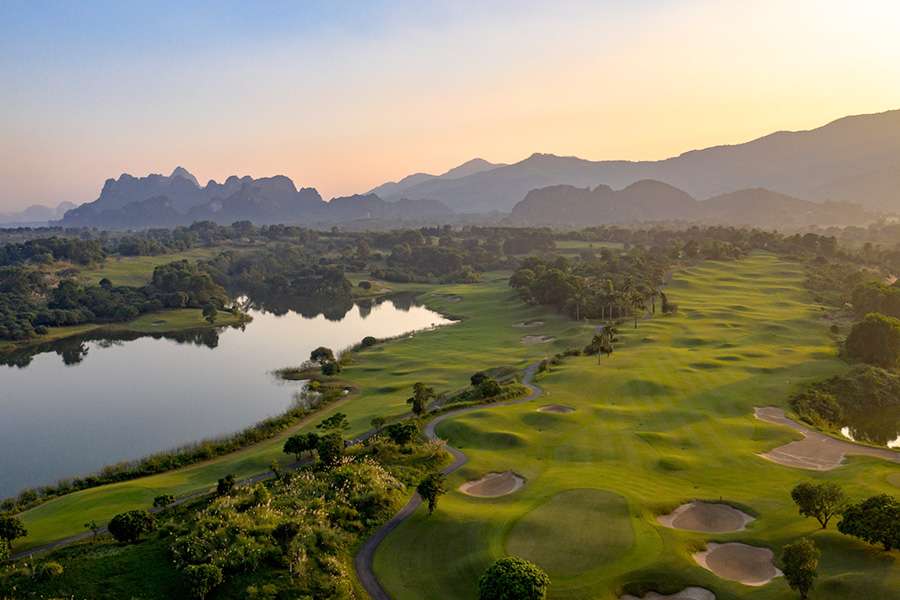 Sky Lake Resort & Golf Club - Hanoi golf package