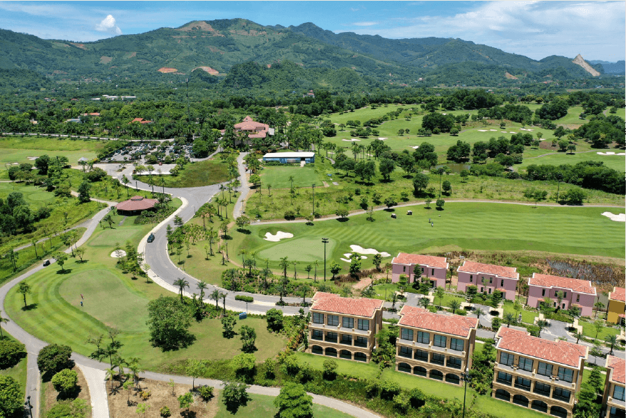 Sky Lake Resort & Golf Club | The Destination Conquer of Classy Golfers