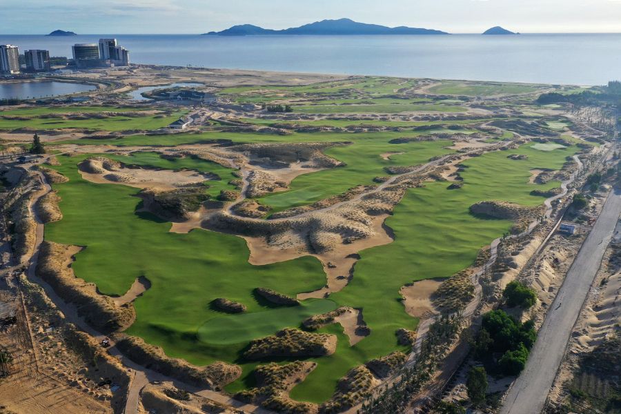 Ultimate Guide To Planning Luxury Vietnam Golf Tours