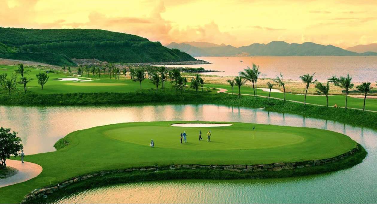 Vietnam Luxury Golf Resort - Vietnam golf tours