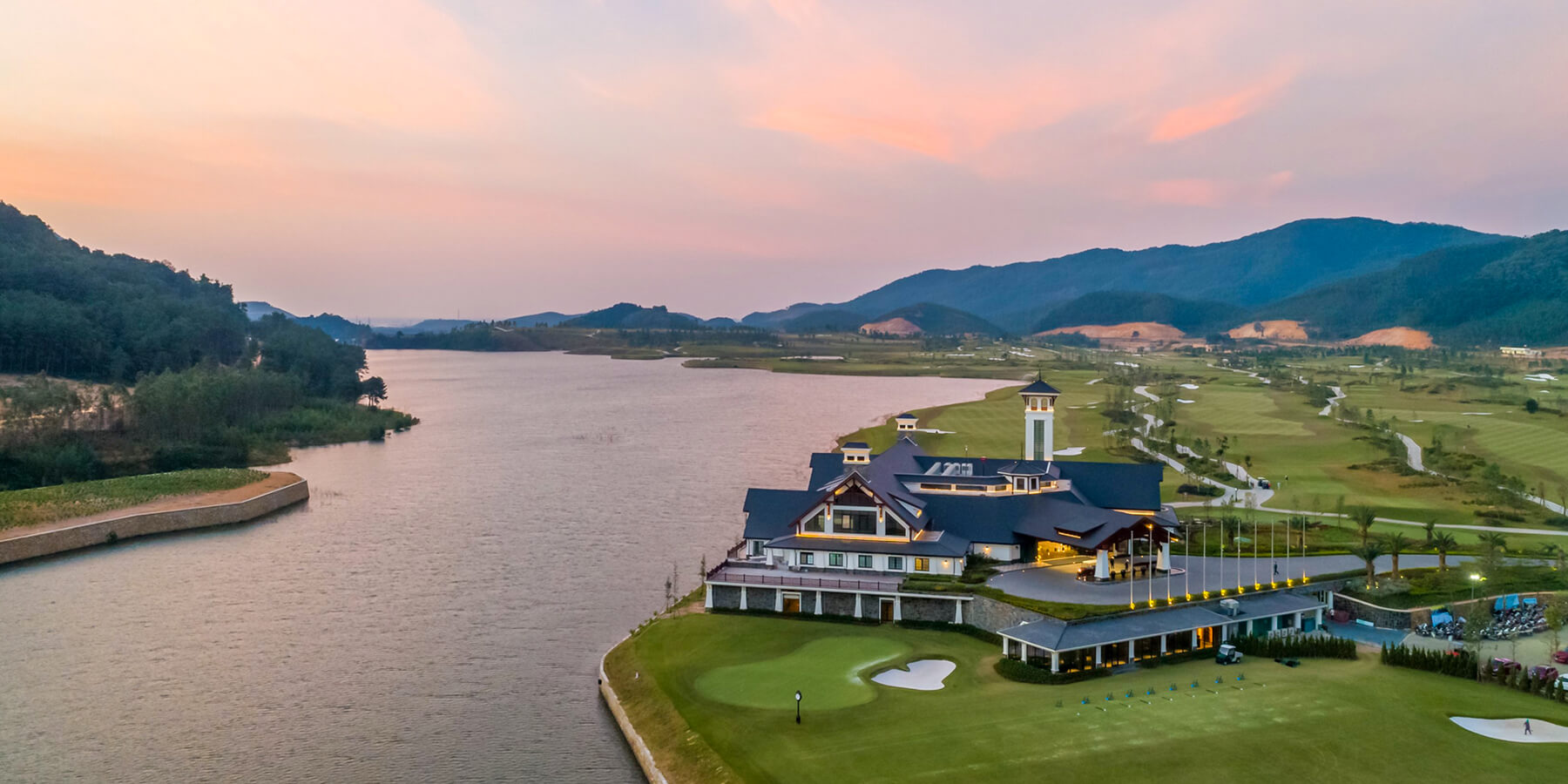 Vietnam luxury golf holidays