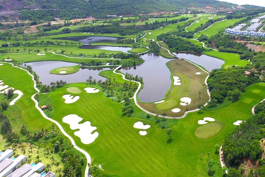 Vinpearl Golf Club Nha Trang - Quy Nhon golf packages